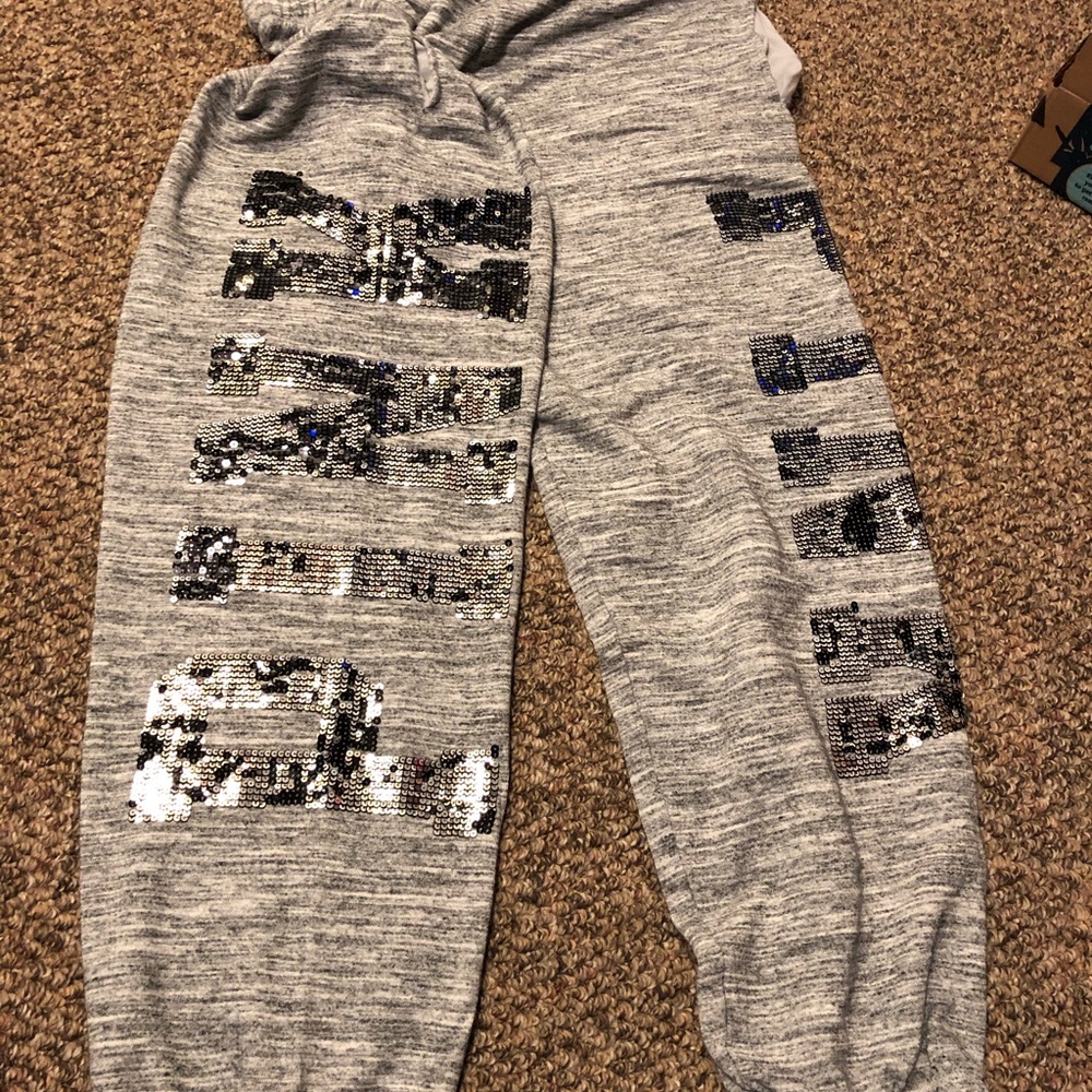 Sweat pants